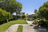 https://images.listonce.com.au/custom/160x/listings/5-hemming-street-brighton-east-vic-3187/846/01831846_img_10.jpg?YQ-UN5tq7Ho