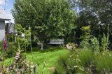 https://images.listonce.com.au/custom/160x/listings/5-hendley-street-woodend-vic-3442/301/00736301_img_11.jpg?zZKCxZdmUro