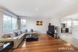 https://images.listonce.com.au/custom/160x/listings/5-henty-court-croydon-vic-3136/652/00816652_img_03.jpg?4sXyeTXhmJo