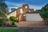 https://images.listonce.com.au/custom/160x/listings/5-hillingdon-crescent-doncaster-vic-3108/218/00092218_img_01.jpg?jFaKqdxd1rQ