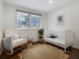 https://images.listonce.com.au/custom/160x/listings/5-hillingdon-drive-diamond-creek-vic-3089/915/00979915_img_08.jpg?dxeSZQ2boWk