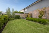 https://images.listonce.com.au/custom/160x/listings/5-honour-avenue-lilydale-vic-3140/736/01654736_img_17.jpg?AebLtJ1RB2w