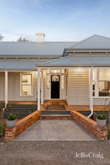 https://images.listonce.com.au/custom/160x/listings/5-hooper-road-wonga-park-vic-3115/978/01922978_img_25.jpg?wNGmhwR_i1c
