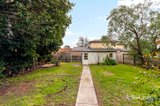 https://images.listonce.com.au/custom/160x/listings/5-hope-street-camberwell-vic-3124/629/01949629_img_08.jpg?Ni4aGS7bRx8