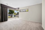 https://images.listonce.com.au/custom/160x/listings/5-hunter-street-lucas-vic-3350/394/01641394_img_07.jpg?5_tOUKmNm_w