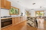 https://images.listonce.com.au/custom/160x/listings/5-huntingfield-court-eltham-vic-3095/052/01797052_img_04.jpg?Q4Raag3SIxw