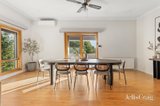 https://images.listonce.com.au/custom/160x/listings/5-huntingfield-court-eltham-vic-3095/052/01797052_img_06.jpg?tqU-kJbhaOM