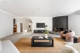 https://images.listonce.com.au/custom/160x/listings/5-huntingfield-court-eltham-vic-3095/052/01797052_img_09.jpg?KHT6OAXp9HA