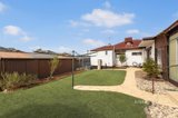 https://images.listonce.com.au/custom/160x/listings/5-huxtable-street-mount-waverley-vic-3149/594/01675594_img_15.jpg?BFgFz1kanHA