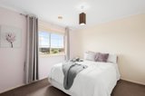 https://images.listonce.com.au/custom/160x/listings/5-hyatt-court-grovedale-vic-3216/512/01698512_img_09.jpg?lenaBNwE_v4