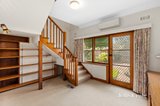 https://images.listonce.com.au/custom/160x/listings/5-hyslop-parade-malvern-east-vic-3145/776/01563776_img_08.jpg?Ed0N6--DTFk