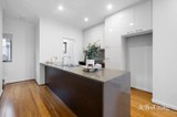 https://images.listonce.com.au/custom/160x/listings/5-ibis-place-thornbury-vic-3071/587/01969587_img_02.jpg?VksHPN_YdEc
