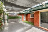 https://images.listonce.com.au/custom/160x/listings/5-illoura-street-watsonia-vic-3087/759/01828759_img_13.jpg?PugZHhmVJFo