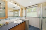 https://images.listonce.com.au/custom/160x/listings/5-innellan-road-murrumbeena-vic-3163/759/00727759_img_06.jpg?DJ6dnP5UAfo