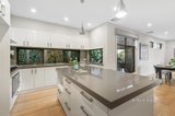 https://images.listonce.com.au/custom/160x/listings/5-inverell-avenue-mount-waverley-vic-3149/740/01337740_img_04.jpg?DFQCQUCwze4