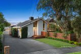 https://images.listonce.com.au/custom/160x/listings/5-inverness-court-croydon-vic-3136/393/01118393_img_01.jpg?cPSKWx-NtiY