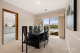 https://images.listonce.com.au/custom/160x/listings/5-iolanthe-close-park-orchards-vic-3114/018/01982018_img_07.jpg?N43WaujBLXQ