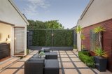 https://images.listonce.com.au/custom/160x/listings/5-james-street-brighton-vic-3186/524/01489524_img_05.jpg?L8s1thGjc4c