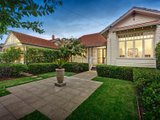 https://images.listonce.com.au/custom/160x/listings/5-james-street-surrey-hills-vic-3127/981/00828981_img_01.jpg?1t4RpS2jlDg