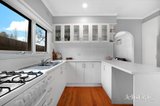 https://images.listonce.com.au/custom/160x/listings/5-jesmond-road-croydon-vic-3136/328/01950328_img_06.jpg?u1x6cJCjmNw