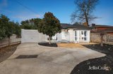 https://images.listonce.com.au/custom/160x/listings/5-jesmond-road-croydon-vic-3136/328/01950328_img_12.jpg?nPQ4oHC2ECw