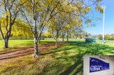 https://images.listonce.com.au/custom/160x/listings/5-jesmond-road-croydon-vic-3136/328/01950328_img_20.jpg?wU7AYTP9o8o