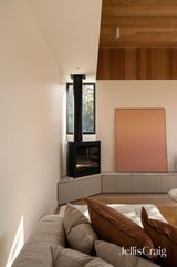 https://images.listonce.com.au/custom/160x/listings/5-jessie-street-northcote-vic-3070/308/01939308_img_10.jpg?5q7LFKbmueU