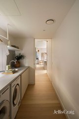 https://images.listonce.com.au/custom/160x/listings/5-jessie-street-northcote-vic-3070/308/01939308_img_25.jpg?la9jHTUizU0