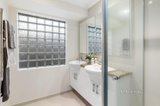 https://images.listonce.com.au/custom/160x/listings/5-joanne-court-bayswater-north-vic-3153/299/01127299_img_09.jpg?KvwD1Nt6OT8