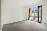 https://images.listonce.com.au/custom/160x/listings/5-jordy-place-brown-hill-vic-3350/845/01638845_img_08.jpg?cO90TWUZpew