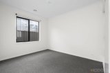 https://images.listonce.com.au/custom/160x/listings/5-journey-way-corio-vic-3214/383/01270383_img_11.jpg?SGYMXqvgFs8