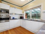 https://images.listonce.com.au/custom/160x/listings/5-jubilee-street-newport-vic-3015/921/01203921_img_05.jpg?A7k1y8M4MhM