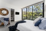 https://images.listonce.com.au/custom/160x/listings/5-judge-street-portsea-vic-3944/115/01899115_img_20.jpg?orpvNsYloSU