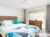 https://images.listonce.com.au/custom/160x/listings/5-jules-court-yarra-glen-vic-3775/980/01524980_img_09.jpg?B0kWXu6nsfA