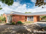 https://images.listonce.com.au/custom/160x/listings/5-jules-court-yarra-glen-vic-3775/980/01524980_img_14.jpg?trjQYMCFxzo