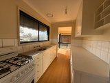 https://images.listonce.com.au/custom/160x/listings/5-julie-court-corio-vic-3214/956/01691956_img_28.jpg?2xCqlDJLtAQ