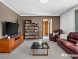 https://images.listonce.com.au/custom/160x/listings/5-kallay-street-croydon-vic-3136/759/01525759_img_04.jpg?RMvsjMxmwDM