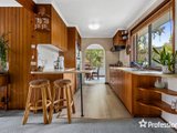 https://images.listonce.com.au/custom/160x/listings/5-kallay-street-croydon-vic-3136/759/01525759_img_07.jpg?QWwGvQqzNsk