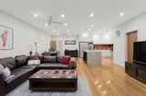 https://images.listonce.com.au/custom/160x/listings/5-kangaroo-road-murrumbeena-vic-3163/831/01698831_img_08.jpg?yhU0aNRZf2g