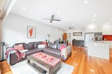 https://images.listonce.com.au/custom/160x/listings/5-kangaroo-road-murrumbeena-vic-3163/831/01698831_img_09.jpg?GogTCMCzd3Q