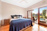 https://images.listonce.com.au/custom/160x/listings/5-kangaroo-road-murrumbeena-vic-3163/831/01698831_img_12.jpg?VPCDU0M6EZo