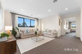 https://images.listonce.com.au/custom/160x/listings/5-kauri-grove-glen-waverley-vic-3150/201/01969201_img_11.jpg?DPMEvIxu4OQ