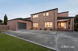 https://images.listonce.com.au/custom/160x/listings/5-kauri-grove-glen-waverley-vic-3150/201/01969201_img_20.jpg?UXZXXaSYiB4