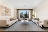https://images.listonce.com.au/custom/160x/listings/5-kauri-grove-glen-waverley-vic-3150/343/01978343_img_17.jpg?4c5_I8BkC68
