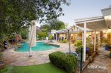 https://images.listonce.com.au/custom/160x/listings/5-kelbow-close-st-helena-vic-3088/296/01970296_img_19.jpg?siocV3z5Cw4