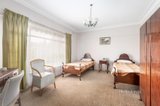 https://images.listonce.com.au/custom/160x/listings/5-keltie-street-glen-iris-vic-3146/832/01124832_img_03.jpg?Cs2yykIt3bM