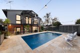 https://images.listonce.com.au/custom/160x/listings/5-kelvin-avenue-montmorency-vic-3094/118/01839118_img_15.jpg?Yb-ABPLUKmo
