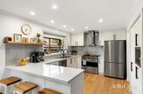 https://images.listonce.com.au/custom/160x/listings/5-kenarra-court-hurstbridge-vic-3099/411/01837411_img_05.jpg?HoFnv0tC7HM