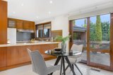 https://images.listonce.com.au/custom/160x/listings/5-kendall-close-templestowe-vic-3106/319/01330319_img_05.jpg?XRq2mDzH7sM