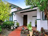 https://images.listonce.com.au/custom/160x/listings/5-kendall-street-elwood-vic-3184/682/01793682_img_01.jpg?gUayB82iXIo